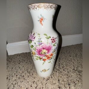 Hand Painted Vase made by Germany Vintage Furstenberg 8" tall Porcelain